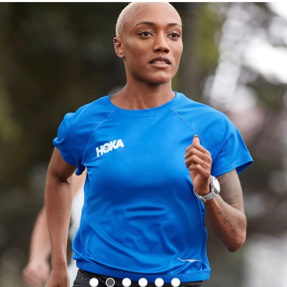 18. Hoka One One performance utility shirt - Picture 2 of 13